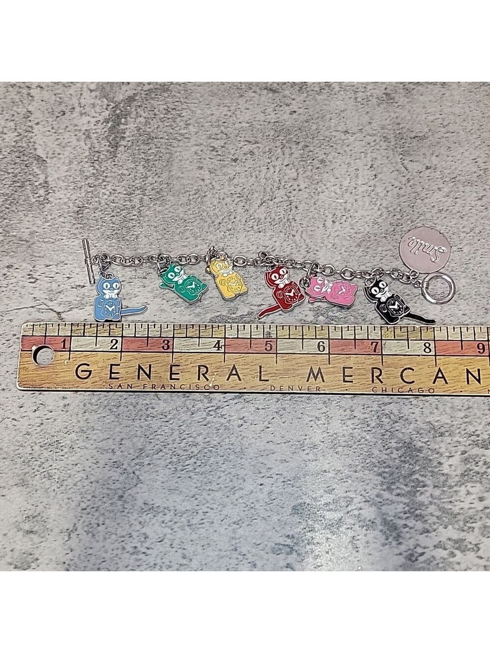 Kit-Cat Klock Charm bracelet clock - Picture 15 of 15